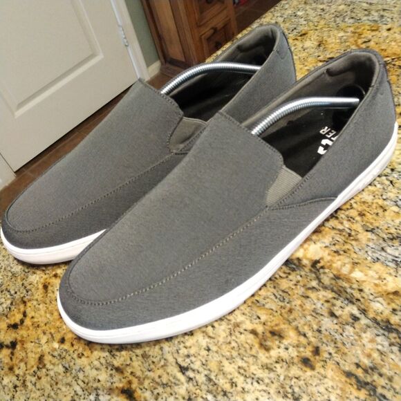 Cuater Travis Mathew Phenom Gray Canvas Casual Slip On Shoes 4MT113 Mens Size 13 main image 10